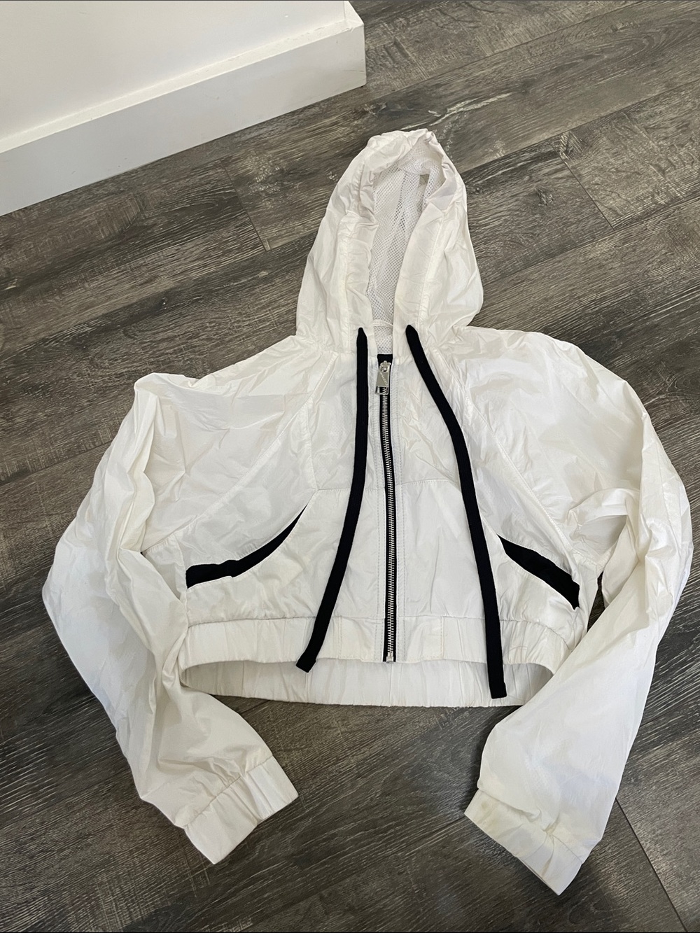 Hollister White Cropped Hooded Windbreaker with Black Trim